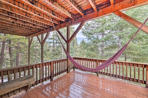 Wraparound Deck: Woodland Cabin in Lake Arrowhead
