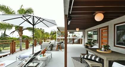 Luxury Cardiff By-the-sea Ocean View Parkhouse
