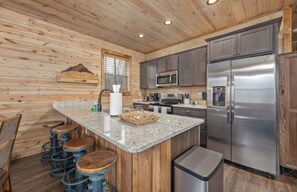Fridge, microwave, oven, stovetop - Lux Cabin | Smoky Mtn View, Dog Friendly, Hot Tub! (Gatlinburg)