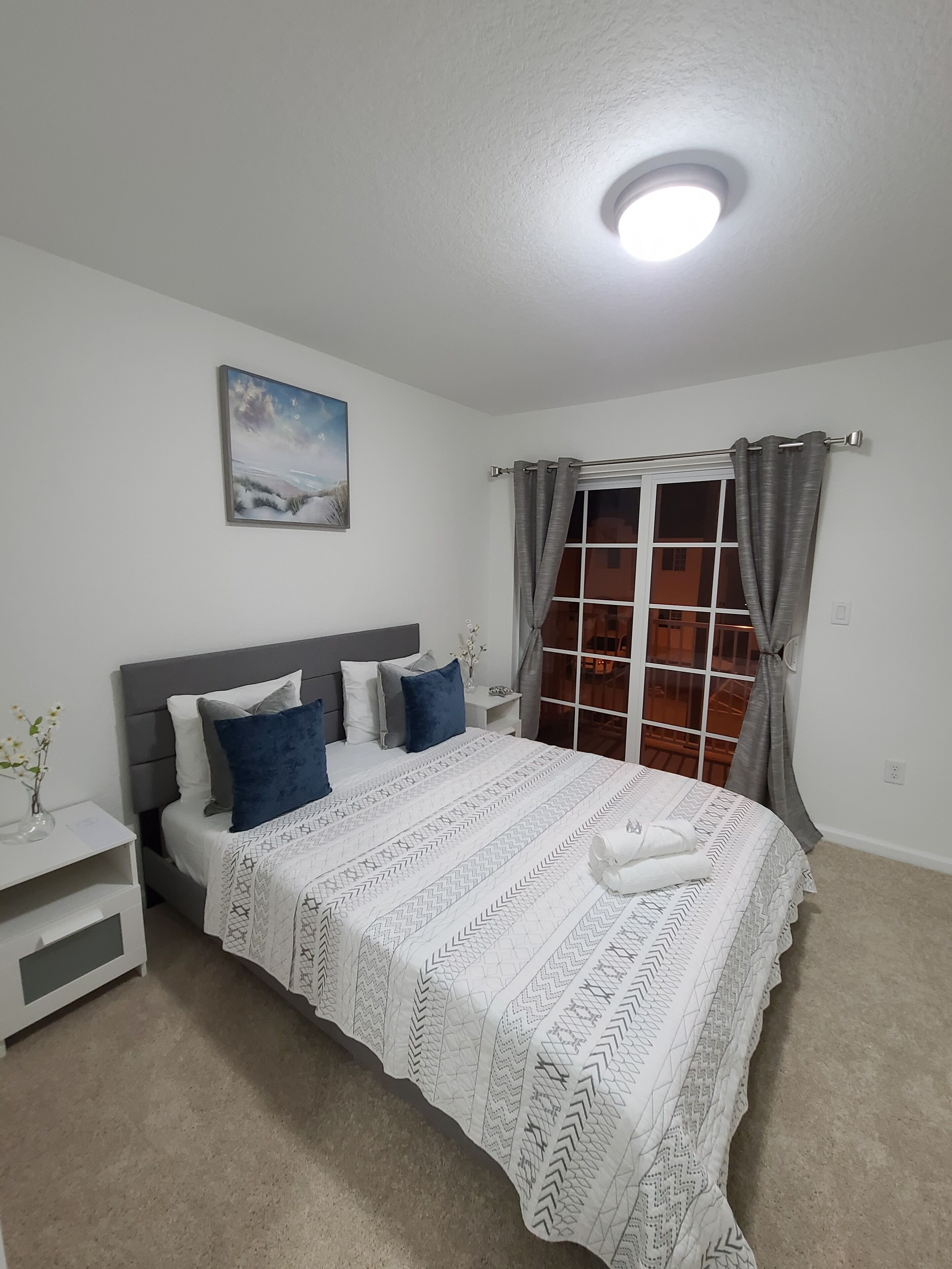 2 chambres, fer et planche à repasser, Wi-Fi gratuit, draps fournis