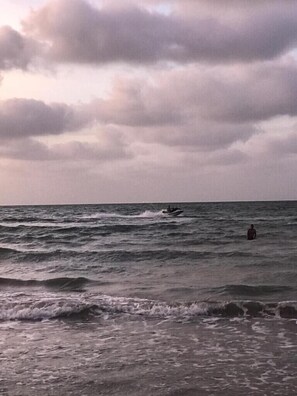 Beach - Happy times (Coveña)