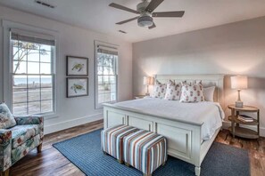 5 bedrooms, travel cot, WiFi, bed sheets - Sassafras Cottage 5BDR Oceanfront with golf cart (Daufuskie Island)