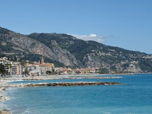 Beach nearby - New Beach by Interhome (Menton)