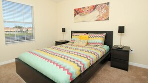 4 bedrooms, iron/ironing board, Internet, bed sheets