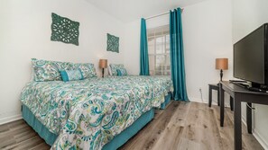 2 bedrooms, iron/ironing board, Internet, bed sheets