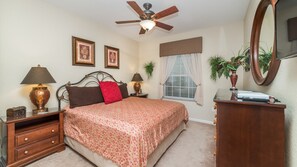3 bedrooms, iron/ironing board, Internet, bed sheets