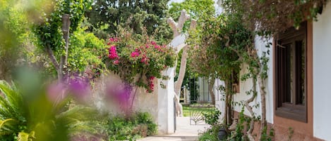 Enceinte de lâhĂ©bergement