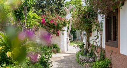 Villa "Moli dels Reis" very close to Palma with pool, tennis court, a/c and Wi-Fi