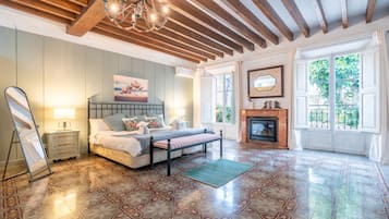 6 habitaciones, wifi gratis y ropa de cama