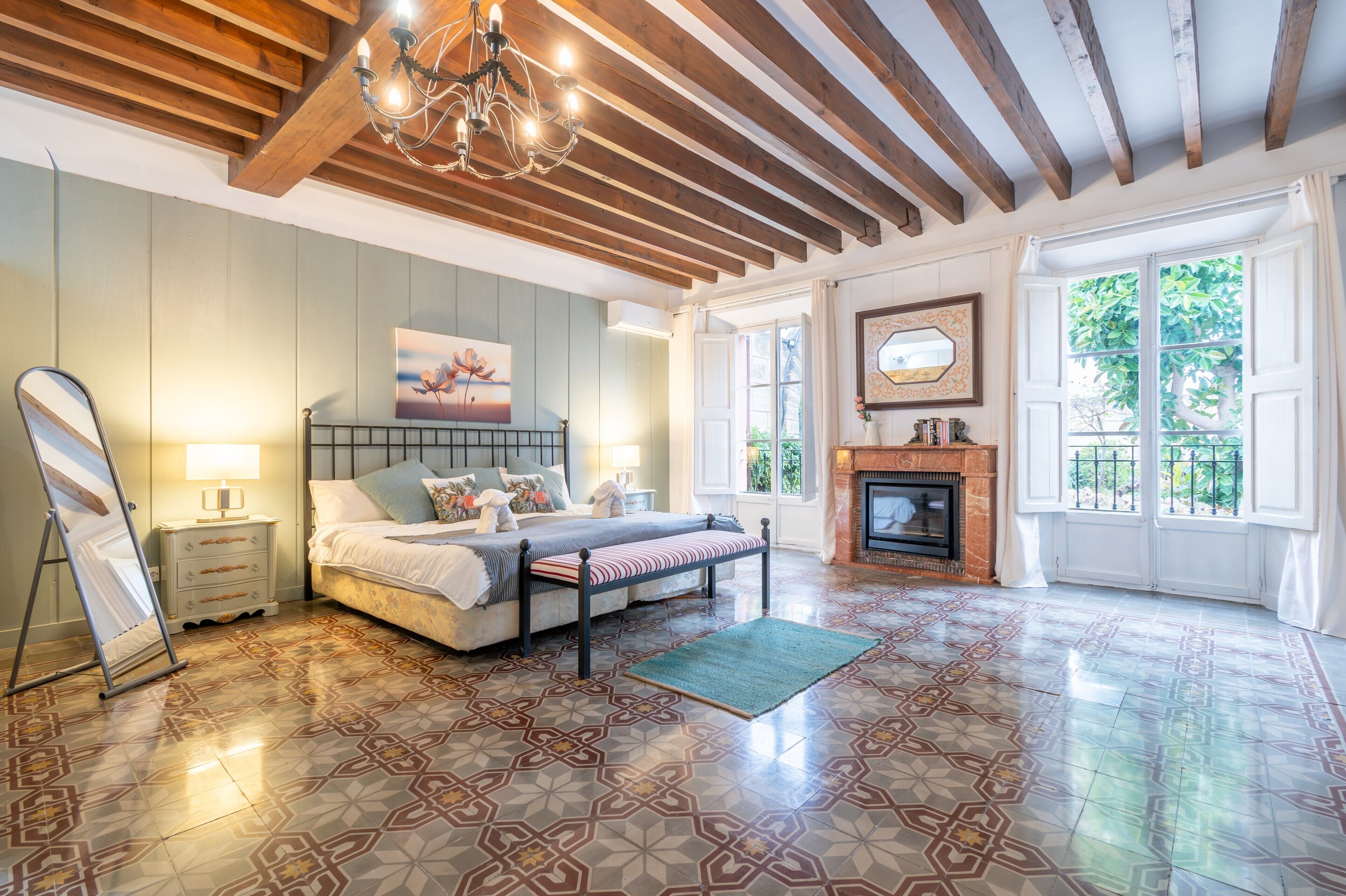 6 Schlafzimmer, kostenloses WLAN, Bettwäsche