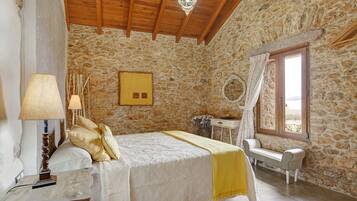 3 sovrum, strykjÀrn/strykbrÀda, gratis wi-fi och sÀngklÀder