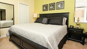 5 bedrooms, iron/ironing board, Internet, bed sheets