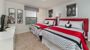 6 habitaciones, tabla de planchar con plancha, internet y ropa de cama