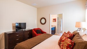 6 Schlafzimmer, Bügeleisen/Bügelbrett, Internetzugang, Bettwäsche