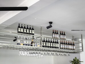 Poolside bar - Montagne Boutique (Kampot)