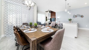 Dining - Beautiful 5 Star Townhome on Storey Lake Resort with Private Pool, Orlando Townhome 5020 (Orlando)