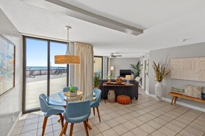 Dining - Beachfront Ground Floor Condo with Complimentary Beach Chairs and Umbrella!!! (Panama City Beach)