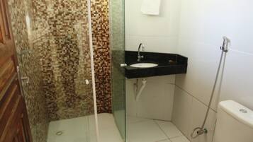 Standard Triple Room | Bathroom | Shower, towels, soap, toilet paper