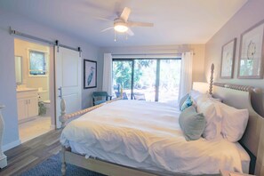 3 bedrooms, internet - 10 Minute Walk to Beach!  Two Master Suites, Bunk Bedroom, Den with Pool Table, Expansive Back Porch (Kiawah Island)