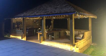 Stunning Oxfordshire 5 Bedroom House in 2 acres