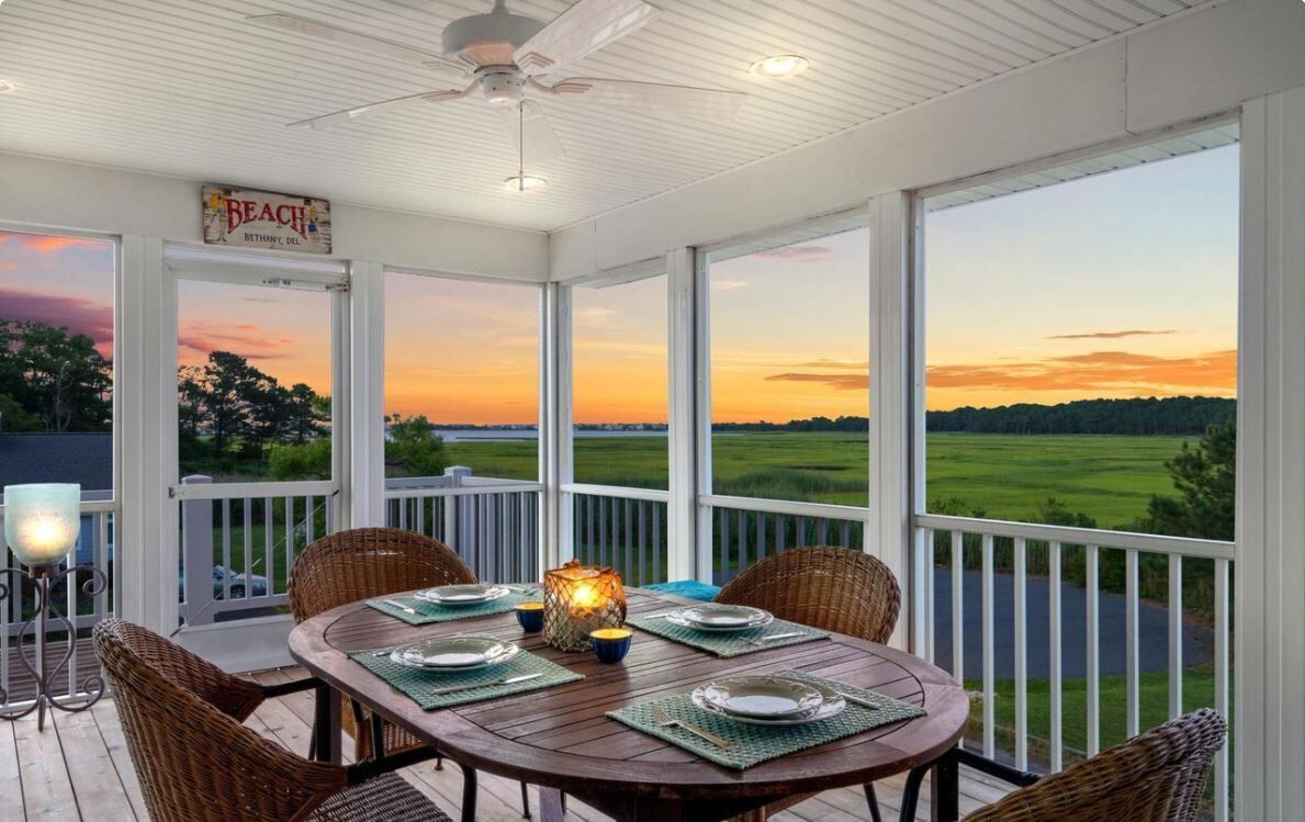 DAILY ACTIVITIES INCLUDED*!  WELL EQUIPPED HOUSE, BOOK TODAY!