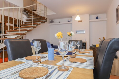 House in condominium with swimming pool 650m from the beach by AlgarveManta (51V3)