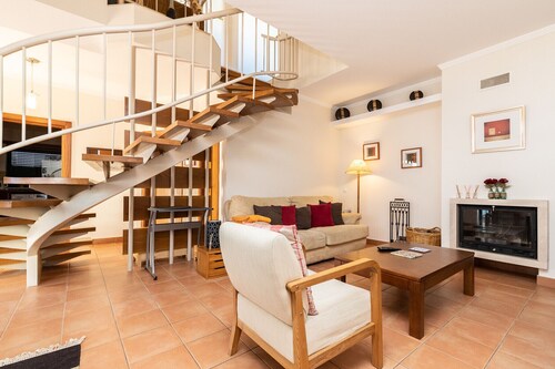 House in condominium with swimming pool 650m from the beach by AlgarveManta (52V3)