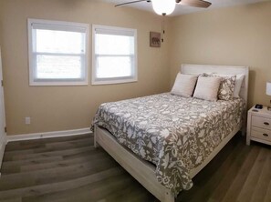 2 bedrooms, WiFi, bed sheets