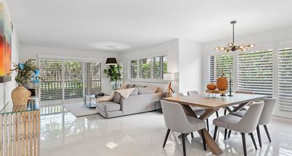 PGA National Private Entrance - 2023 Renovation - Corner Unit