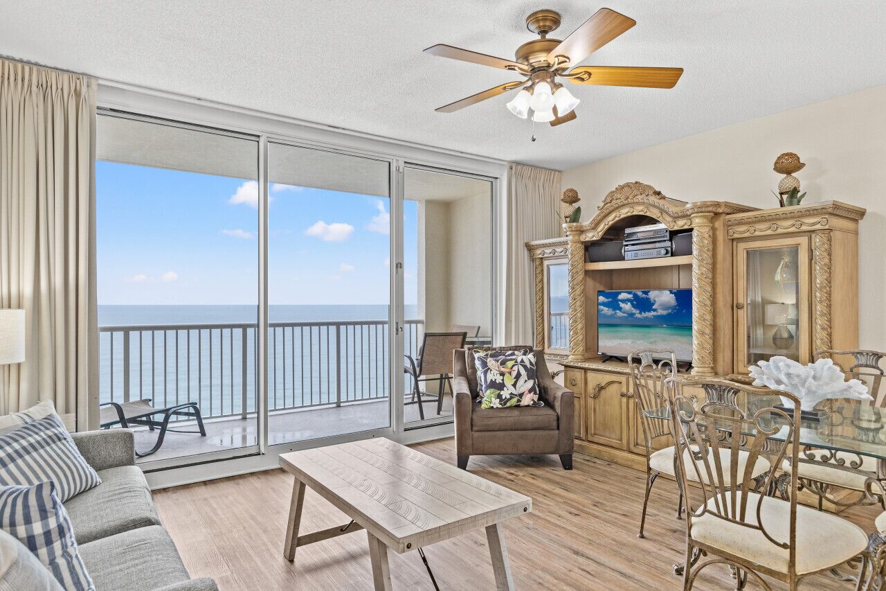 Télévision, table de tennis de table