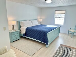 3 多间卧室、办公桌、熨斗/熨衣板、旅行婴儿床