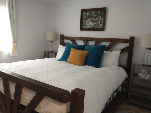 2 bedrooms, WiFi, bed sheets