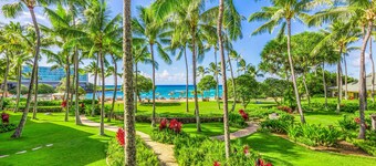 Turtle Bay Villas 205/206 by Gather w/ Shared Pool, Spa, AC