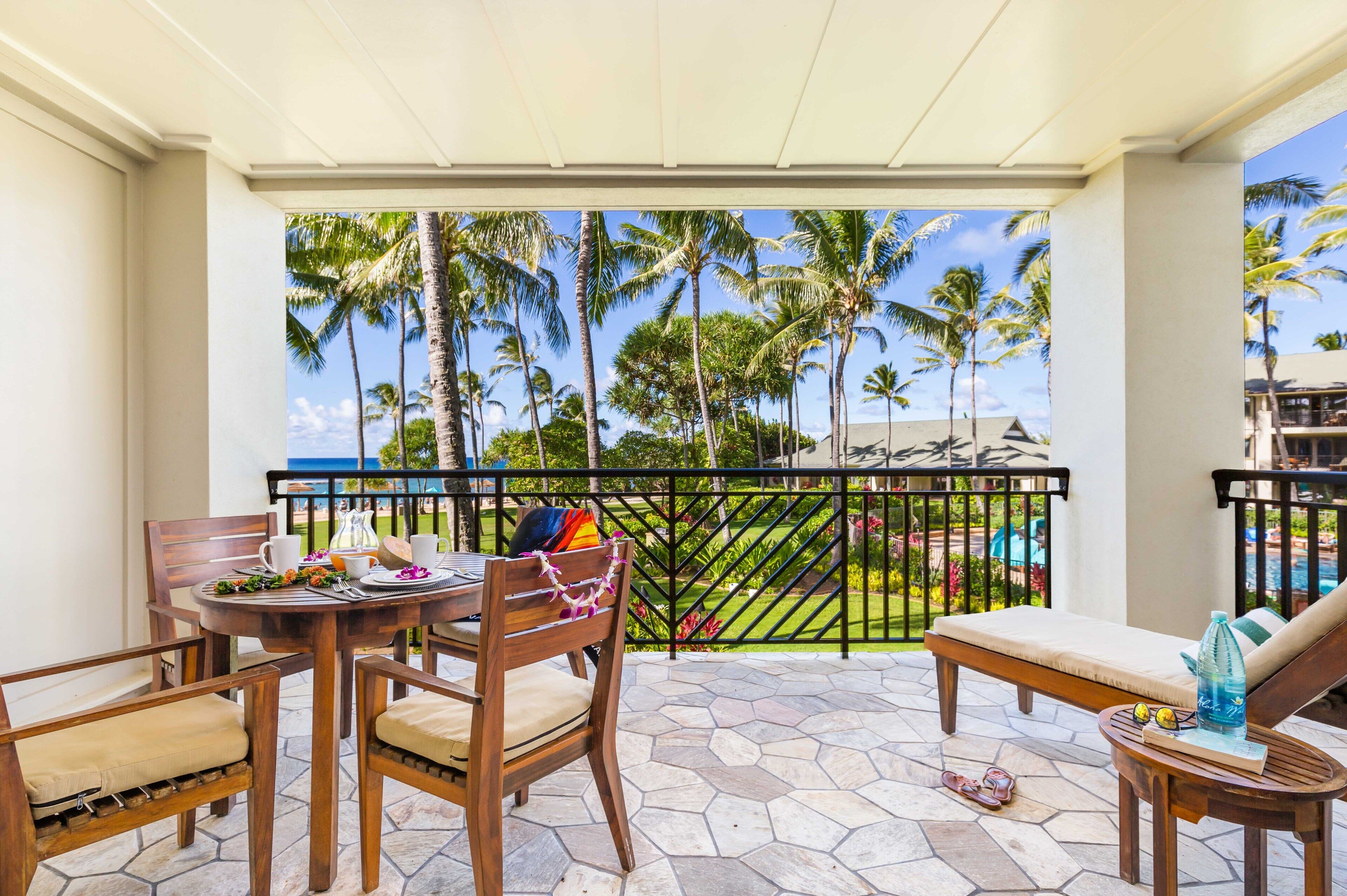 Hot Deal! Turtle Bay Villas 205/206 by Gather w/ Shared Pool, Spa, AC