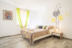 2 Schlafzimmer, Bügeleisen/Bügelbrett, kostenloses WLAN, Bettwäsche