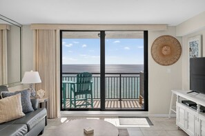 Smart TV, DVD player