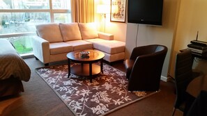 TV - Amazing view from the heart of Vancouver Downtown (Vancouver)