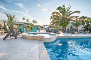Piscine extérieure, piscine chauffée
