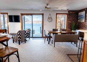Interior - Stunning Lake Front Home - Zero Entry Water Access (Sunrise Beach)