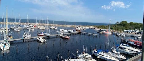 Marina/club náutico