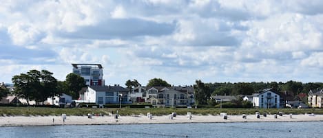 Tæt på stranden