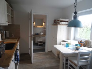 Køleskab, mikrobølgeovn, ovn, opvaskemaskine
