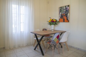 Dining - Casa Cicala in Pombia (Πόμπια)