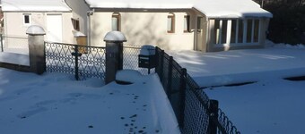 Mont-Dore - Cozy 4-Room House with Fenced Garden, Near Shops and Spa