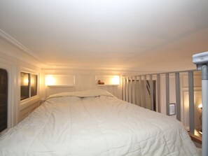 1 bedroom, free WiFi - CENTRE MONT-DORE - BEL APPARTEMENT T2 + MEZZANINE (Mont-Dore)