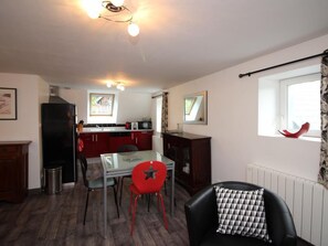 Meeting facility - T3 in Mont-Dore with Wi-Fi, 400m from center (Mont-Dore)