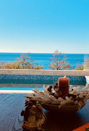 Alberca al aire libre 