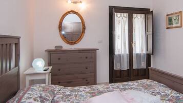 Casa | 1 camera, ferro/asse da stiro, Wi-Fi gratuito, lenzuola