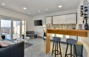 Smart-TV, Tischtennisplatte