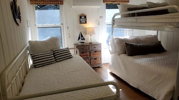 2 chambres, Wi-Fi gratuit, draps fournis